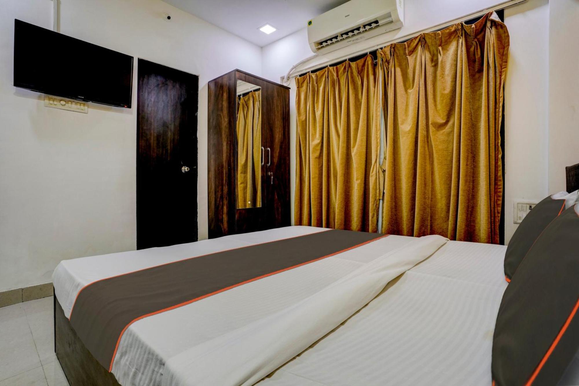 Rio Corporate House Hotel Mumbai Bagian luar foto